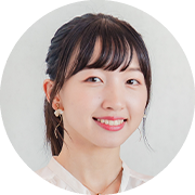 女性